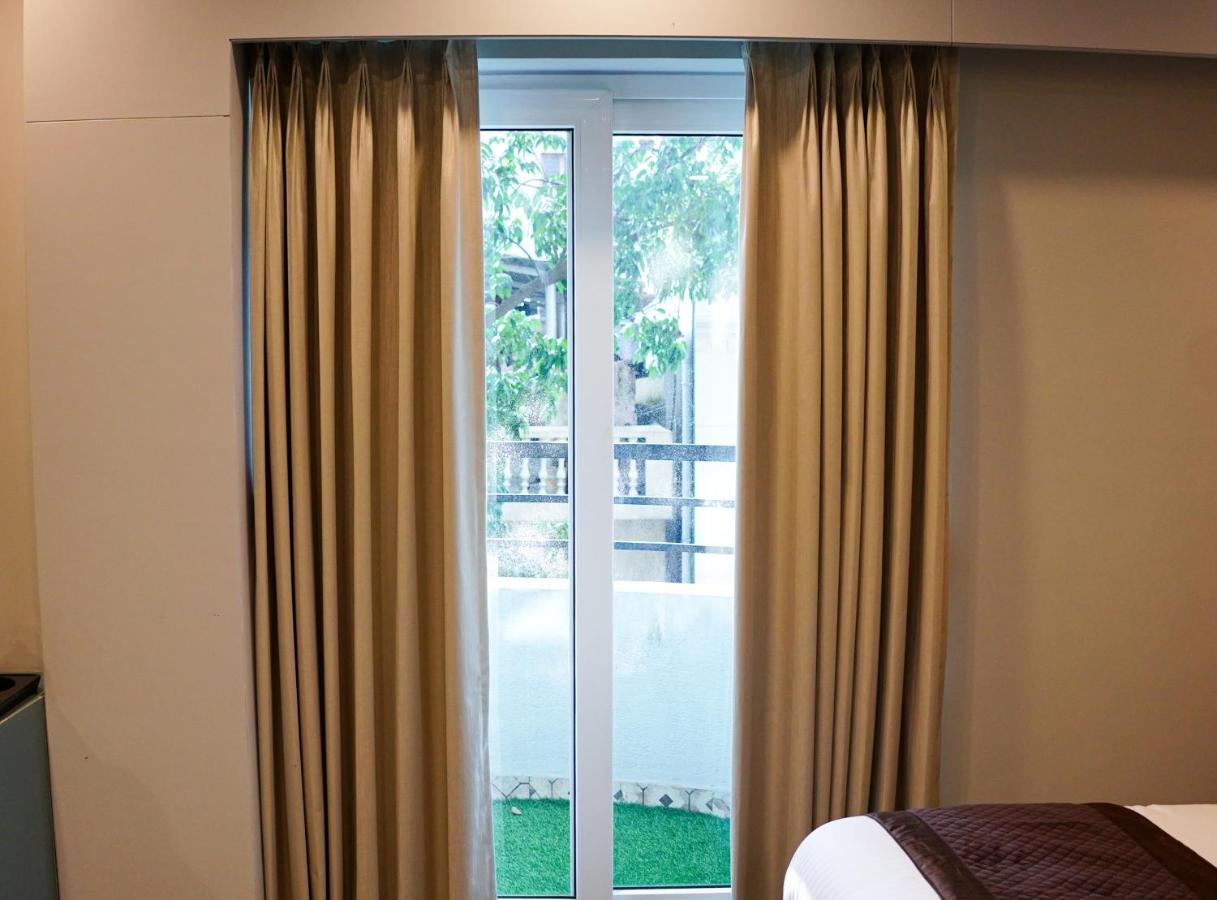Dream Hotel - Richmond Бангалор Екстериор снимка