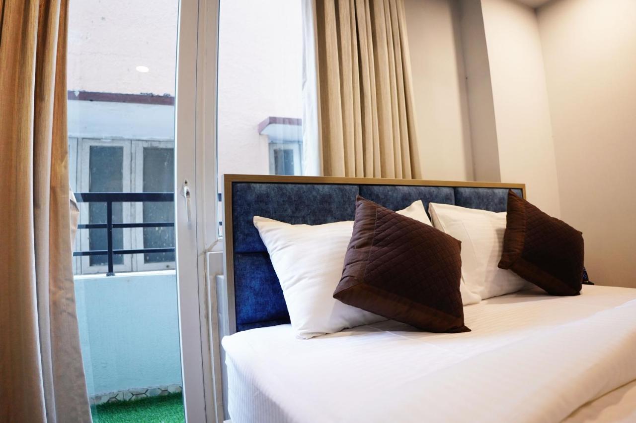 Dream Hotel - Richmond Бангалор Екстериор снимка